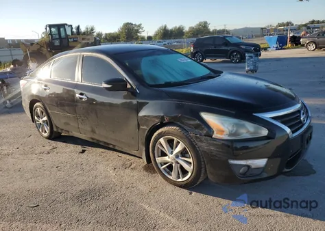 2013 Nissan Altima 2.5 from USA, damaged, VIN 1N4AL3AP5DC217580